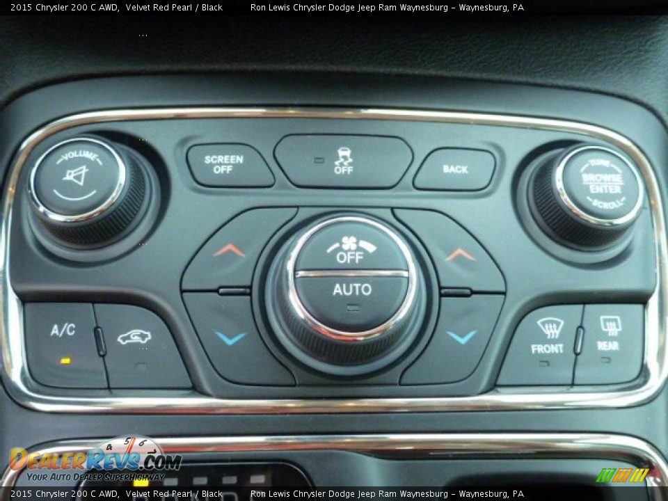 2015 Chrysler 200 C AWD Velvet Red Pearl / Black Photo #19