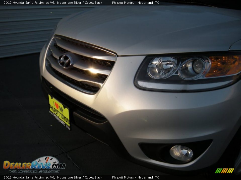 2012 Hyundai Santa Fe Limited V6 Moonstone Silver / Cocoa Black Photo #11