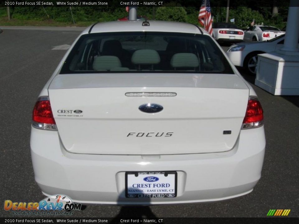 2010 Ford Focus SE Sedan White Suede / Medium Stone Photo #6