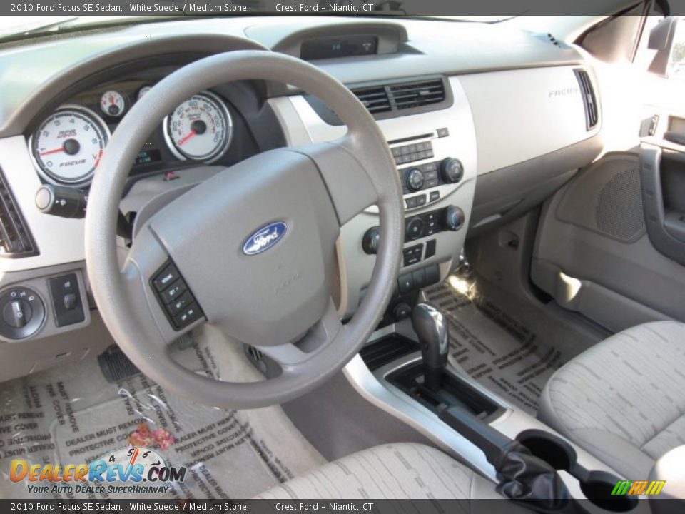2010 Ford Focus SE Sedan White Suede / Medium Stone Photo #11