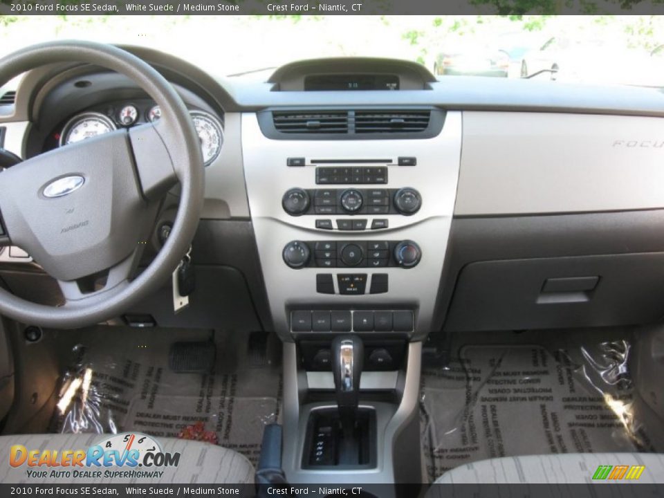 2010 Ford Focus SE Sedan White Suede / Medium Stone Photo #12