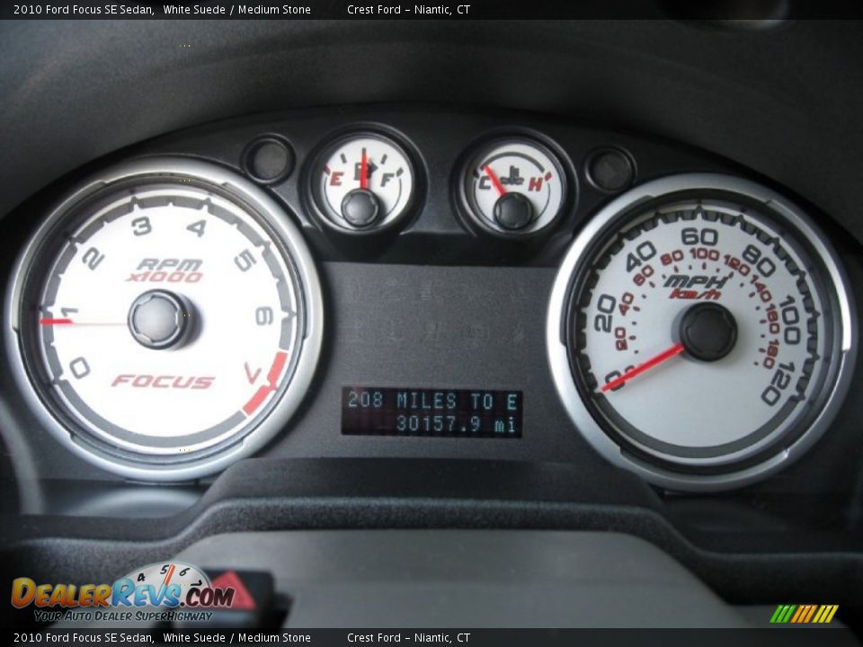 2010 Ford Focus SE Sedan White Suede / Medium Stone Photo #14