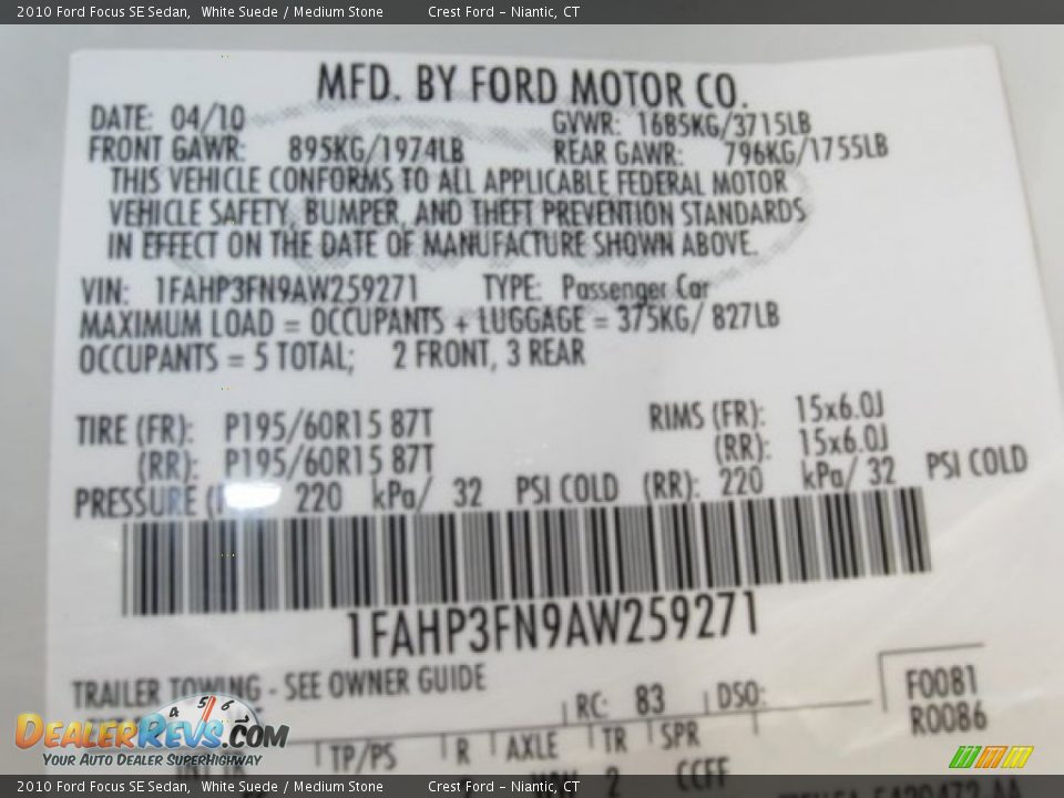 2010 Ford Focus SE Sedan White Suede / Medium Stone Photo #15