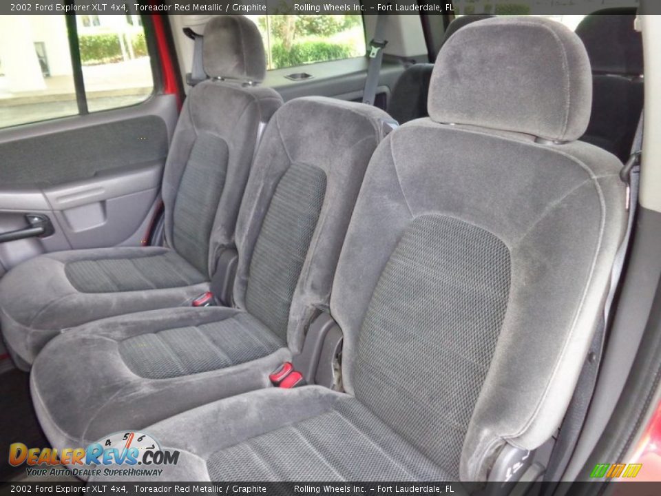 Rear Seat of 2002 Ford Explorer XLT 4x4 Photo #26