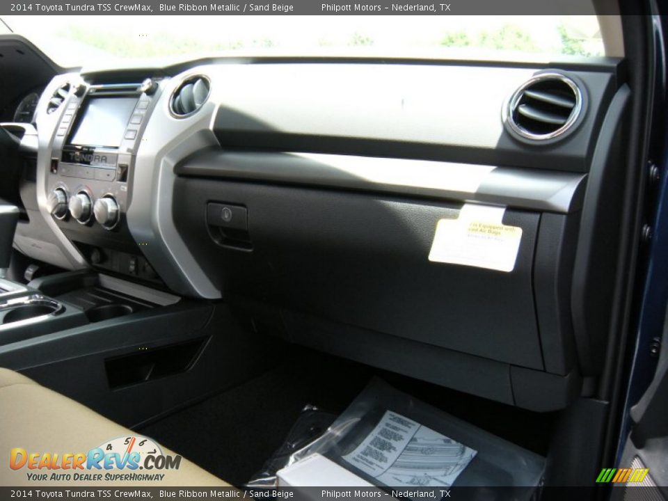 2014 Toyota Tundra TSS CrewMax Blue Ribbon Metallic / Sand Beige Photo #21