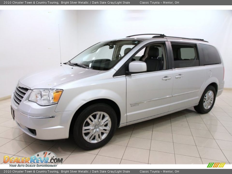 2010 Chrysler Town & Country Touring Bright Silver Metallic / Dark Slate Gray/Light Shale Photo #3
