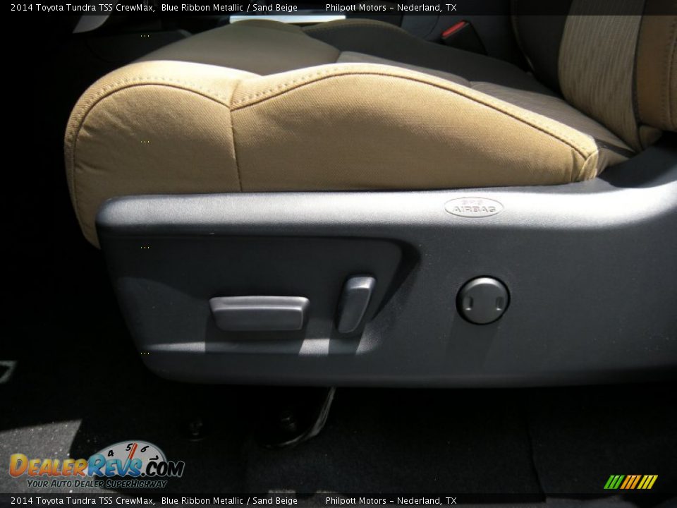 2014 Toyota Tundra TSS CrewMax Blue Ribbon Metallic / Sand Beige Photo #27
