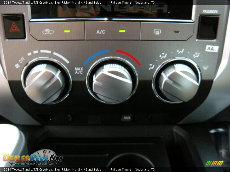 2014 Toyota Tundra TSS CrewMax Blue Ribbon Metallic / Sand Beige Photo #31