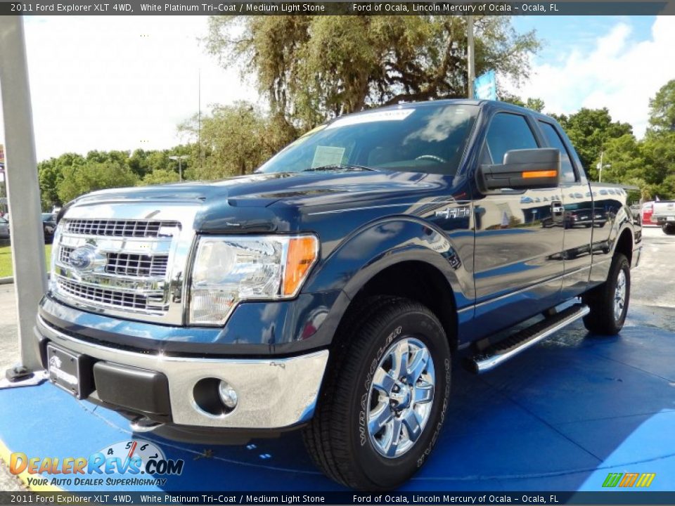 2011 Ford Explorer XLT 4WD White Platinum Tri-Coat / Medium Light Stone Photo #32