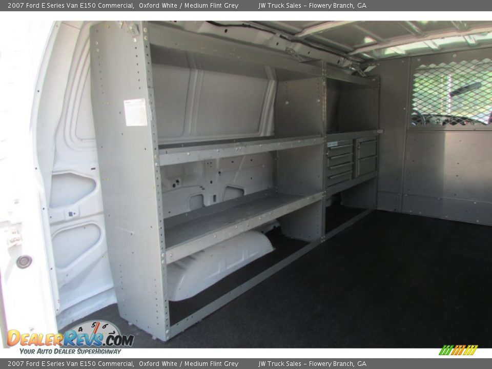 2007 Ford E Series Van E150 Commercial Oxford White / Medium Flint Grey Photo #14