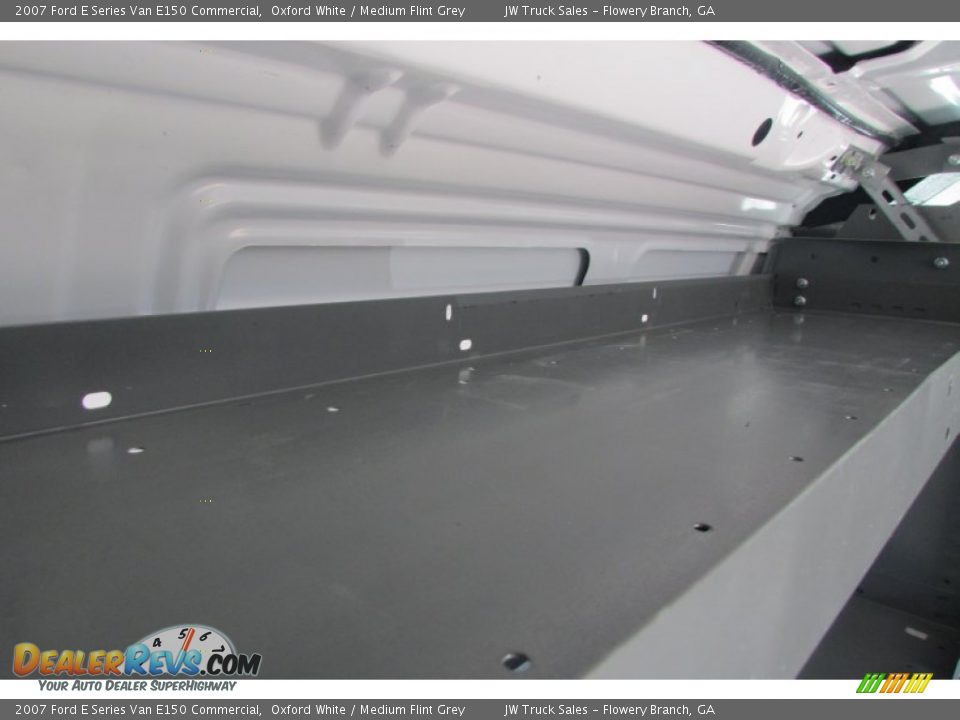2007 Ford E Series Van E150 Commercial Oxford White / Medium Flint Grey Photo #29