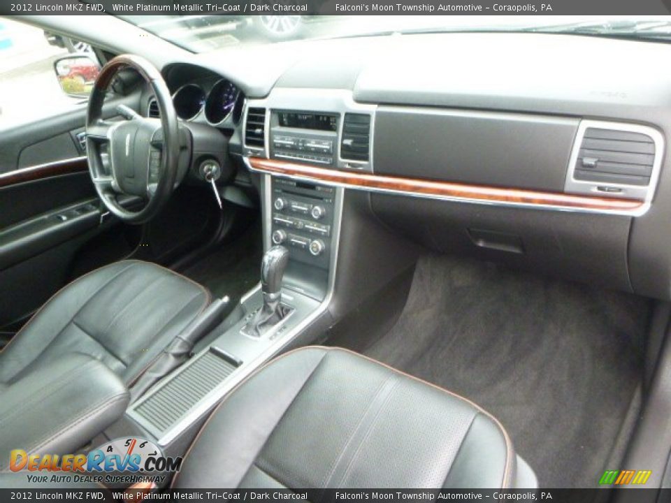 2012 Lincoln MKZ FWD White Platinum Metallic Tri-Coat / Dark Charcoal Photo #11