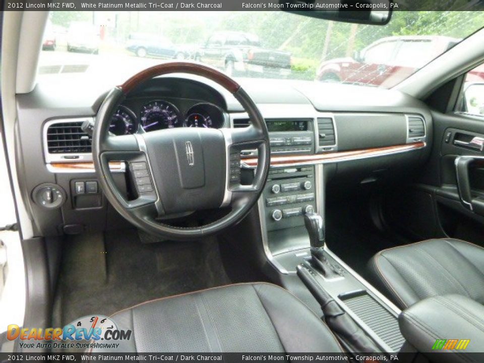 2012 Lincoln MKZ FWD White Platinum Metallic Tri-Coat / Dark Charcoal Photo #17