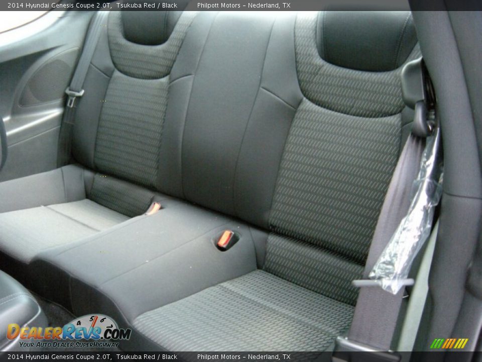 Rear Seat of 2014 Hyundai Genesis Coupe 2.0T Photo #22