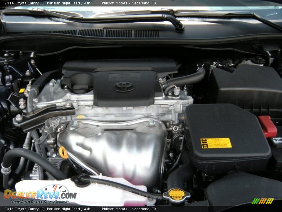 2014 Toyota Camry LE Parisian Night Pearl / Ash Photo #17