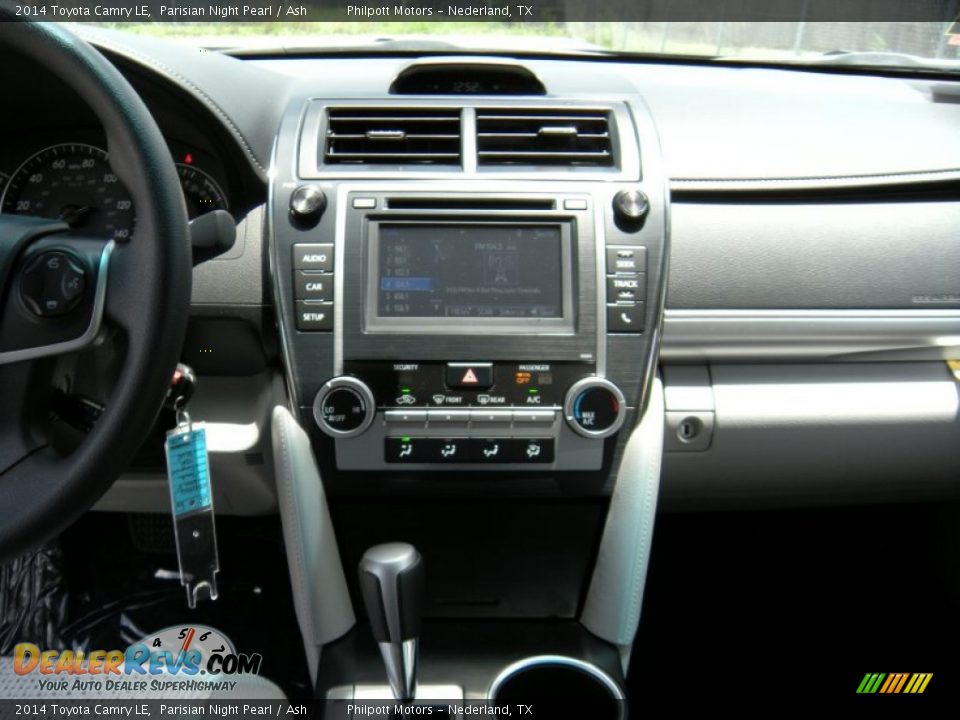 2014 Toyota Camry LE Parisian Night Pearl / Ash Photo #26