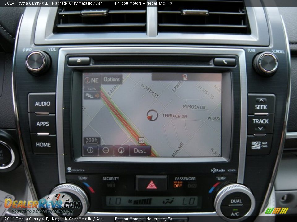 Navigation of 2014 Toyota Camry XLE Photo #28