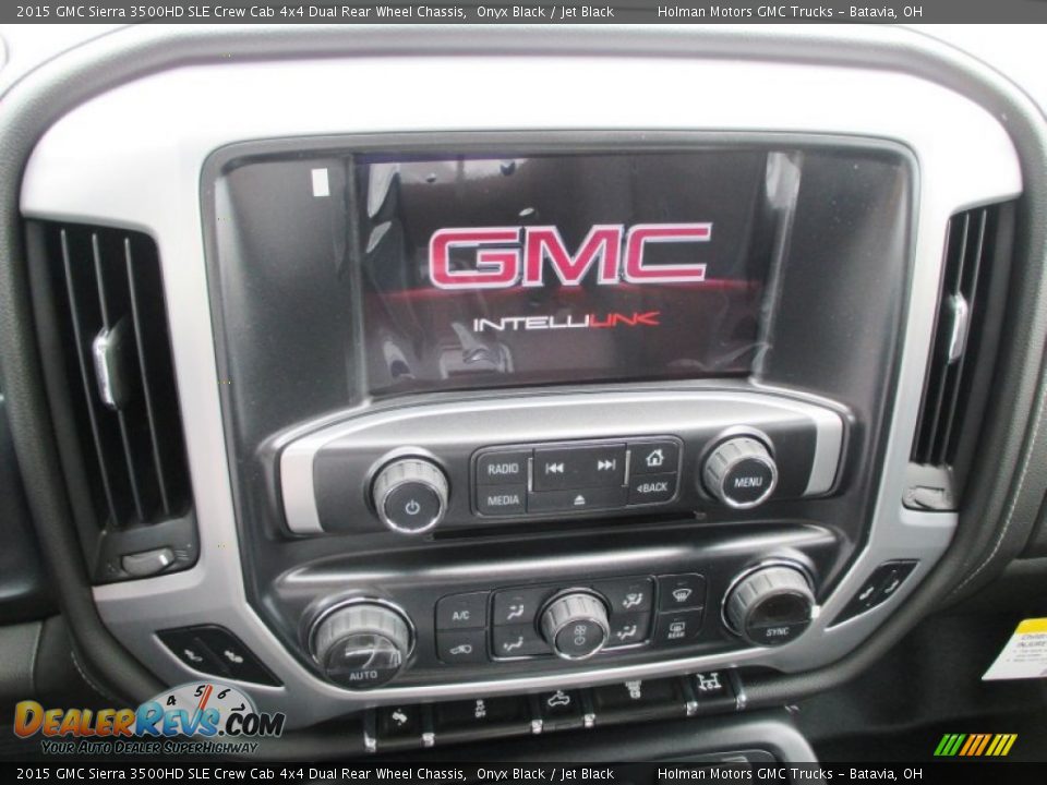 2015 GMC Sierra 3500HD SLE Crew Cab 4x4 Dual Rear Wheel Chassis Onyx Black / Jet Black Photo #9