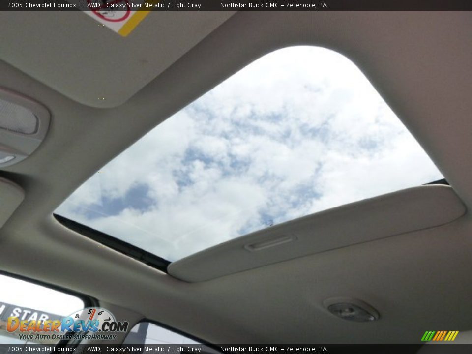 2005 Chevrolet Equinox LT AWD Galaxy Silver Metallic / Light Gray Photo #15