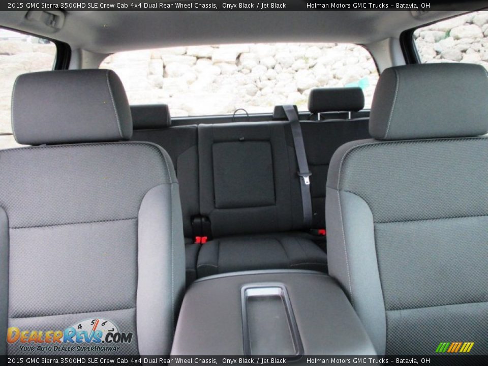 2015 GMC Sierra 3500HD SLE Crew Cab 4x4 Dual Rear Wheel Chassis Onyx Black / Jet Black Photo #36