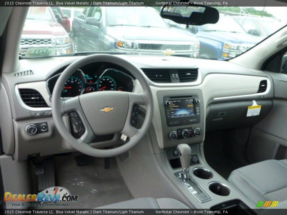 Dashboard of 2015 Chevrolet Traverse LS Photo #13