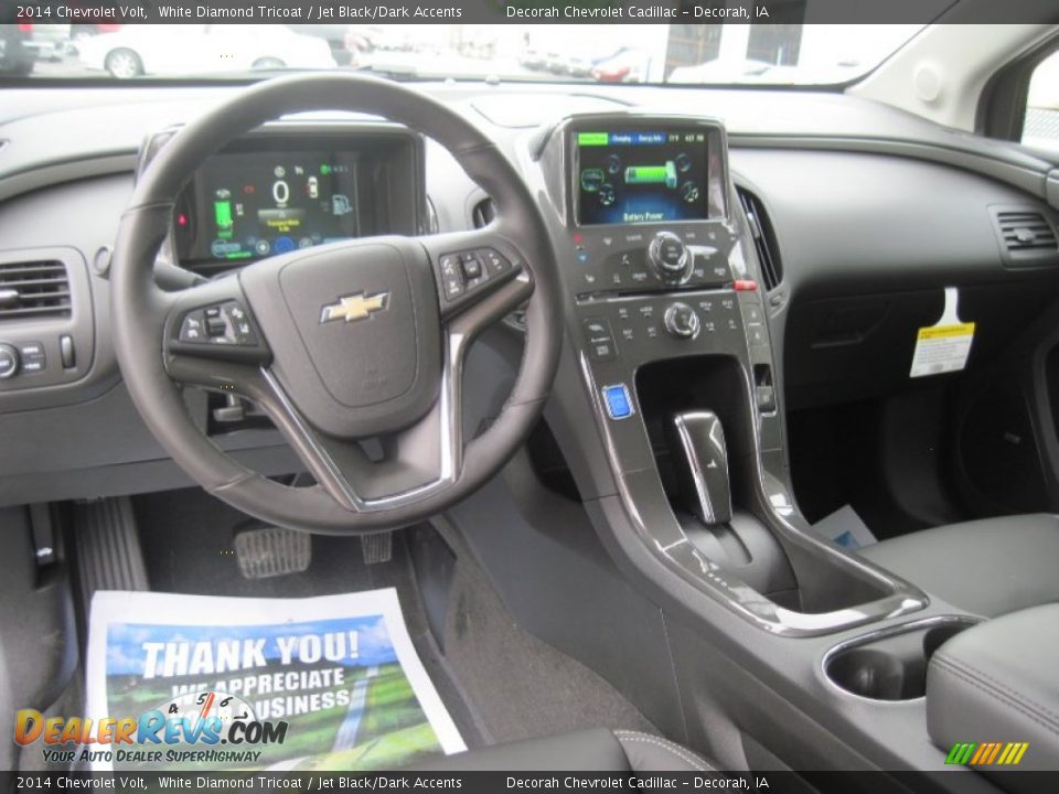 Dashboard of 2014 Chevrolet Volt  Photo #8