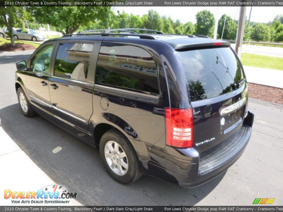 2010 Chrysler Town & Country Touring Blackberry Pearl / Dark Slate Gray/Light Shale Photo #6