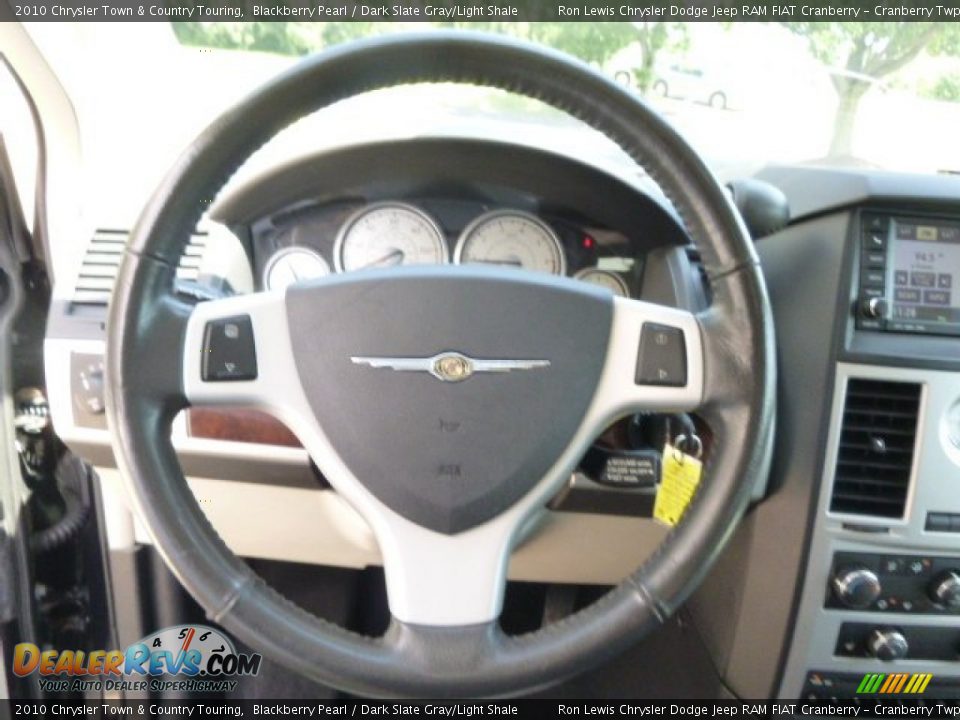 2010 Chrysler Town & Country Touring Blackberry Pearl / Dark Slate Gray/Light Shale Photo #18