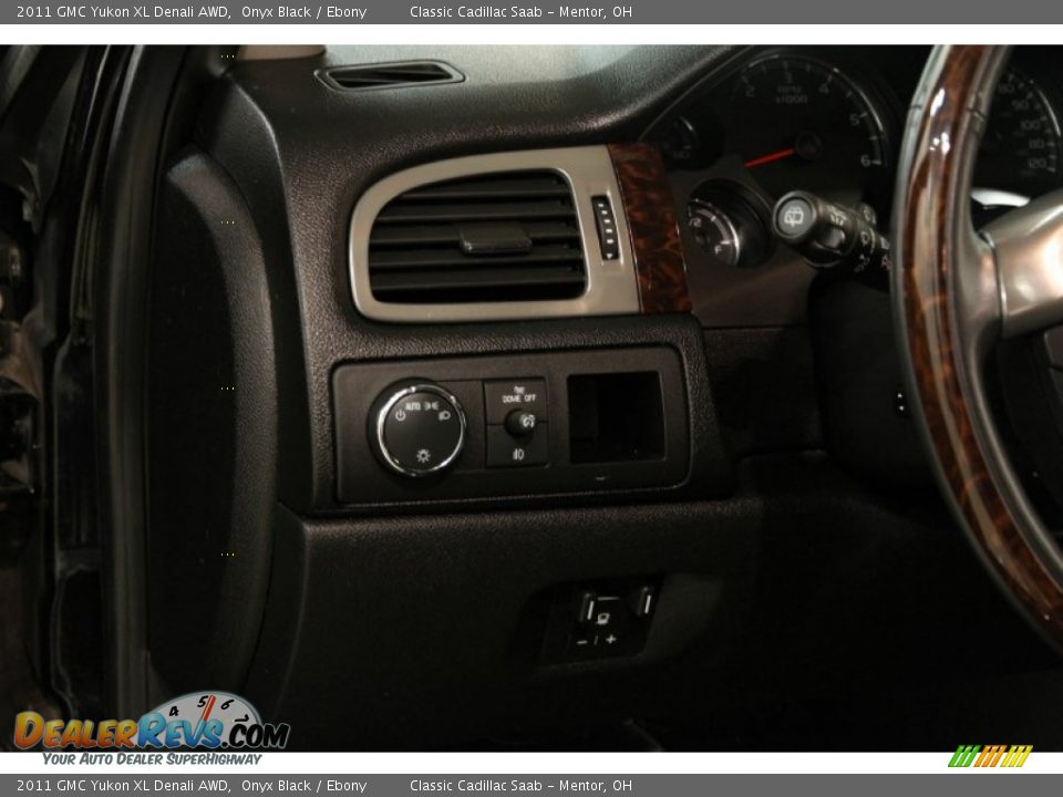 2011 GMC Yukon XL Denali AWD Onyx Black / Ebony Photo #6