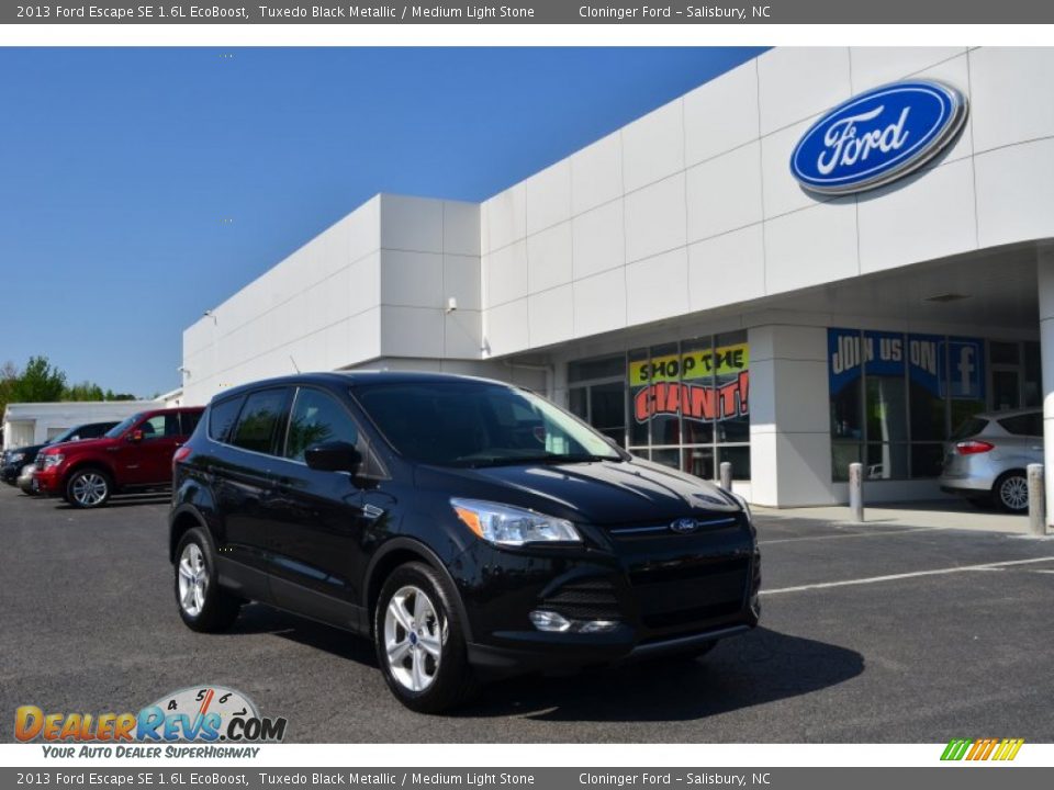 2013 Ford Escape SE 1.6L EcoBoost Tuxedo Black Metallic / Medium Light Stone Photo #1