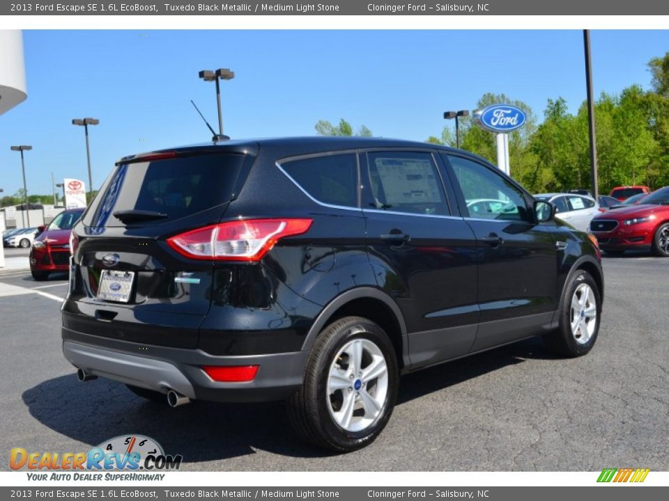 2013 Ford Escape SE 1.6L EcoBoost Tuxedo Black Metallic / Medium Light Stone Photo #4