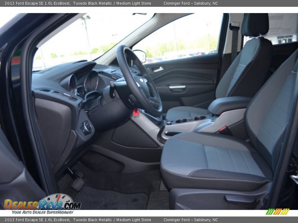 2013 Ford Escape SE 1.6L EcoBoost Tuxedo Black Metallic / Medium Light Stone Photo #10