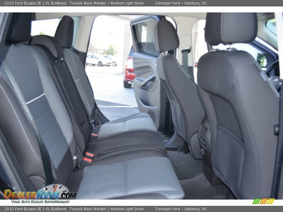 2013 Ford Escape SE 1.6L EcoBoost Tuxedo Black Metallic / Medium Light Stone Photo #14