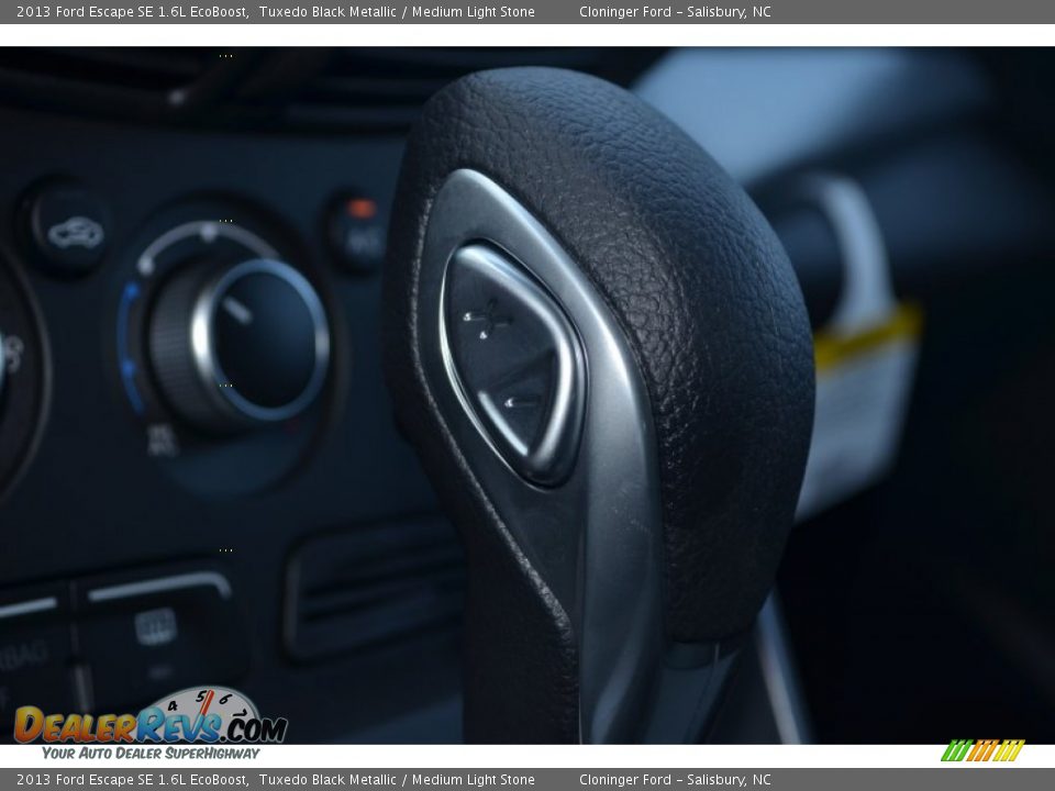 2013 Ford Escape SE 1.6L EcoBoost Tuxedo Black Metallic / Medium Light Stone Photo #34
