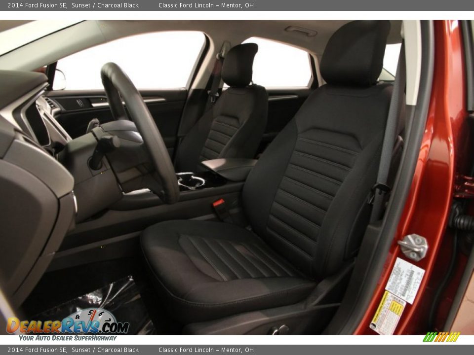 2014 Ford Fusion SE Sunset / Charcoal Black Photo #5