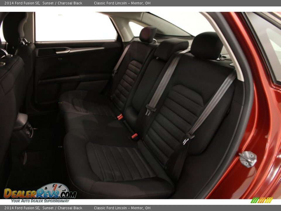2014 Ford Fusion SE Sunset / Charcoal Black Photo #20