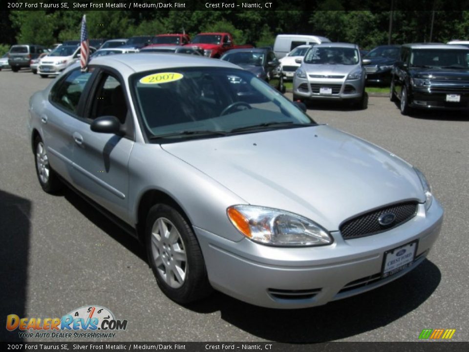 2007 Ford Taurus SE Silver Frost Metallic / Medium/Dark Flint Photo #1