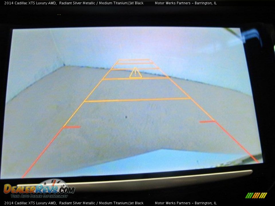 2014 Cadillac XTS Luxury AWD Radiant Silver Metallic / Medium Titanium/Jet Black Photo #17