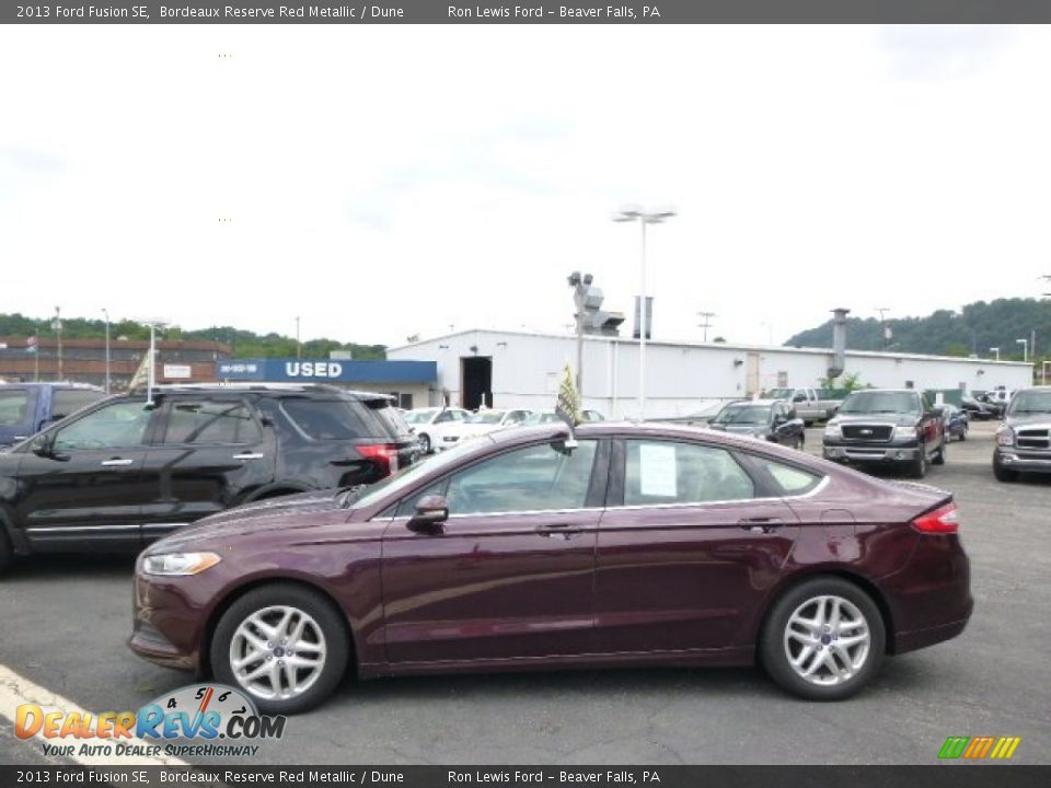 2013 Ford Fusion SE Bordeaux Reserve Red Metallic / Dune Photo #5