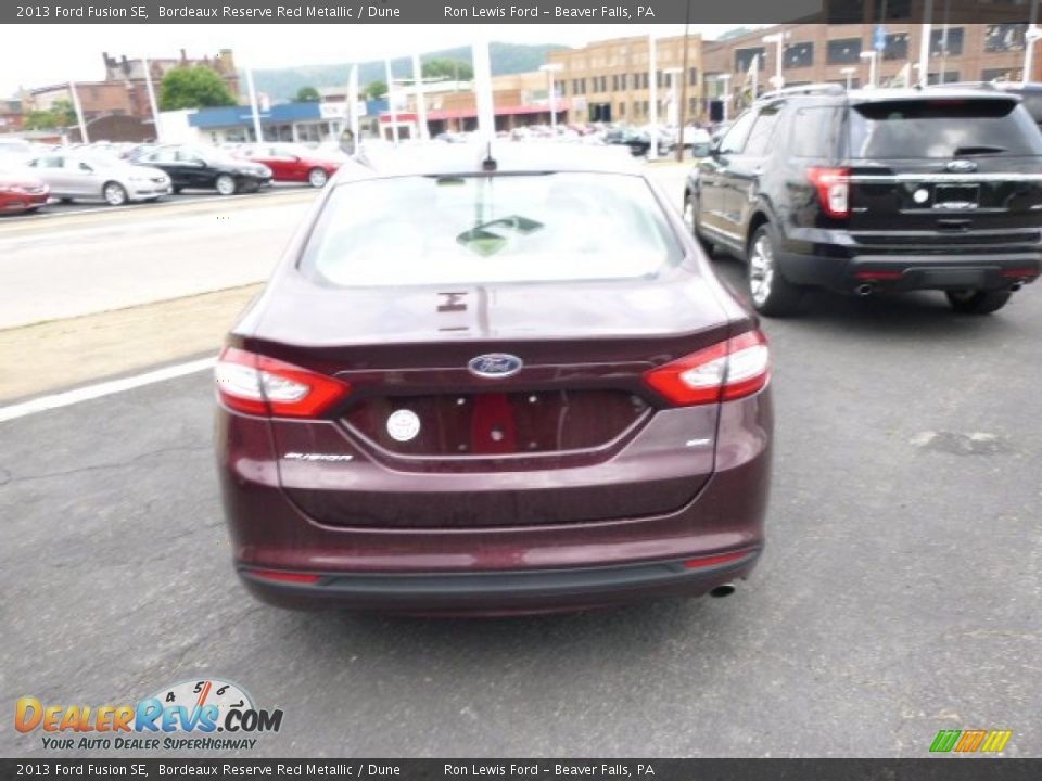 2013 Ford Fusion SE Bordeaux Reserve Red Metallic / Dune Photo #7