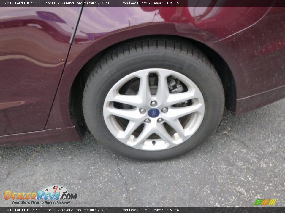 2013 Ford Fusion SE Bordeaux Reserve Red Metallic / Dune Photo #9