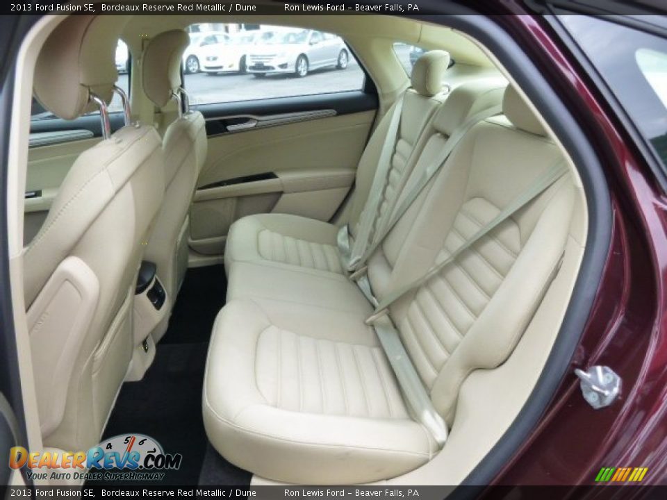 2013 Ford Fusion SE Bordeaux Reserve Red Metallic / Dune Photo #11