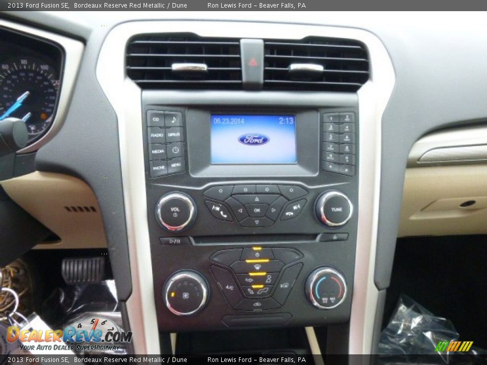2013 Ford Fusion SE Bordeaux Reserve Red Metallic / Dune Photo #15