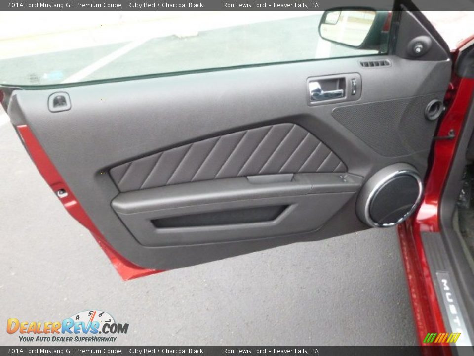 Door Panel of 2014 Ford Mustang GT Premium Coupe Photo #13