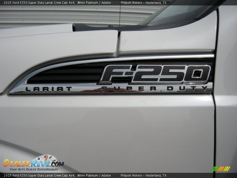2015 Ford F250 Super Duty Lariat Crew Cab 4x4 White Platinum / Adobe Photo #13