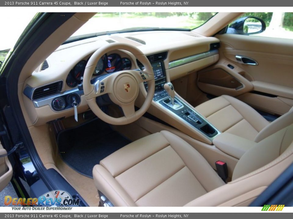 Luxor Beige Interior - 2013 Porsche 911 Carrera 4S Coupe Photo #10