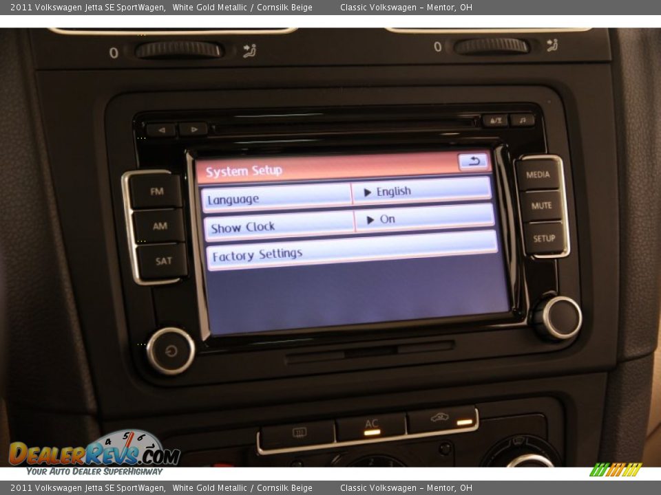 2011 Volkswagen Jetta SE SportWagen White Gold Metallic / Cornsilk Beige Photo #15