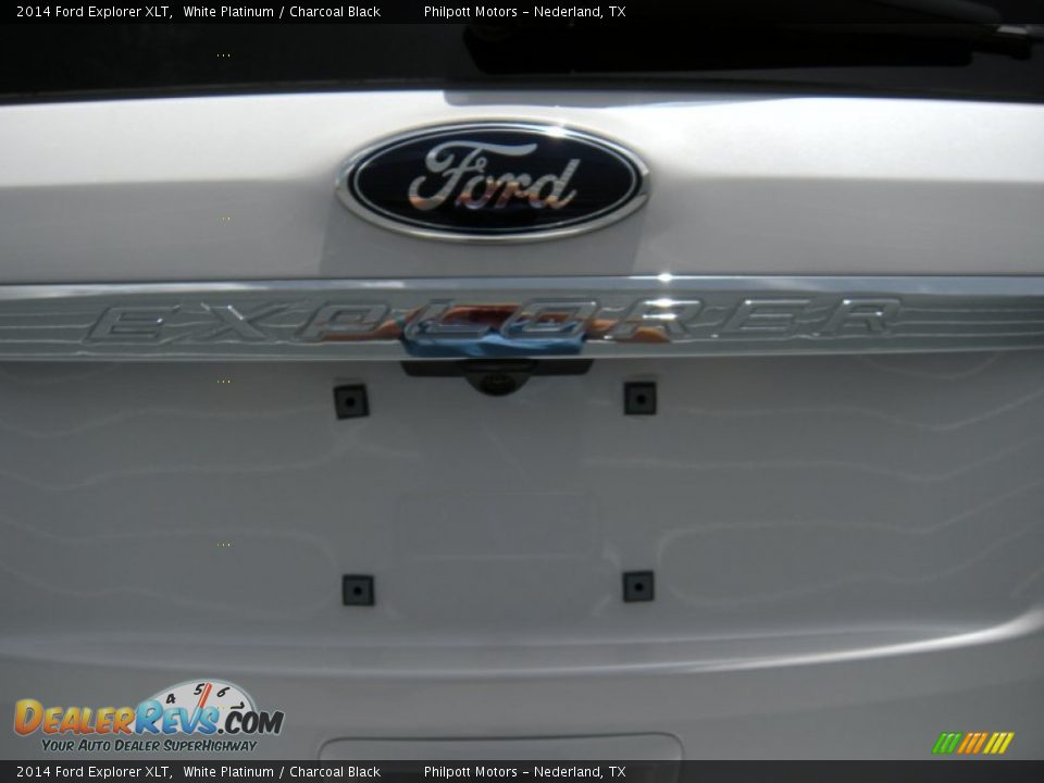 2014 Ford Explorer XLT White Platinum / Charcoal Black Photo #14