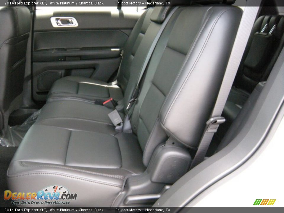 2014 Ford Explorer XLT White Platinum / Charcoal Black Photo #22
