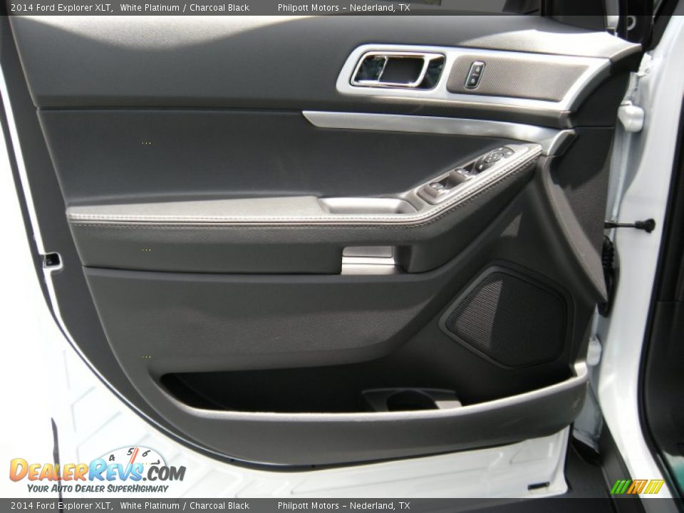 2014 Ford Explorer XLT White Platinum / Charcoal Black Photo #24